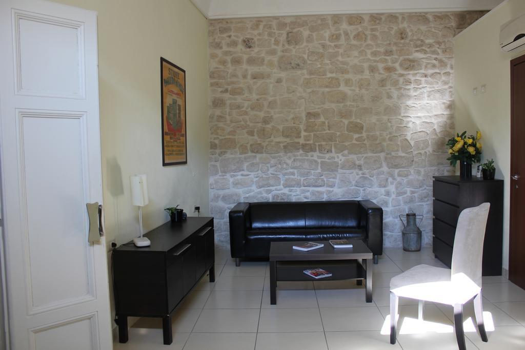 Bed and Breakfast Palazzo Beau à Modica Extérieur photo